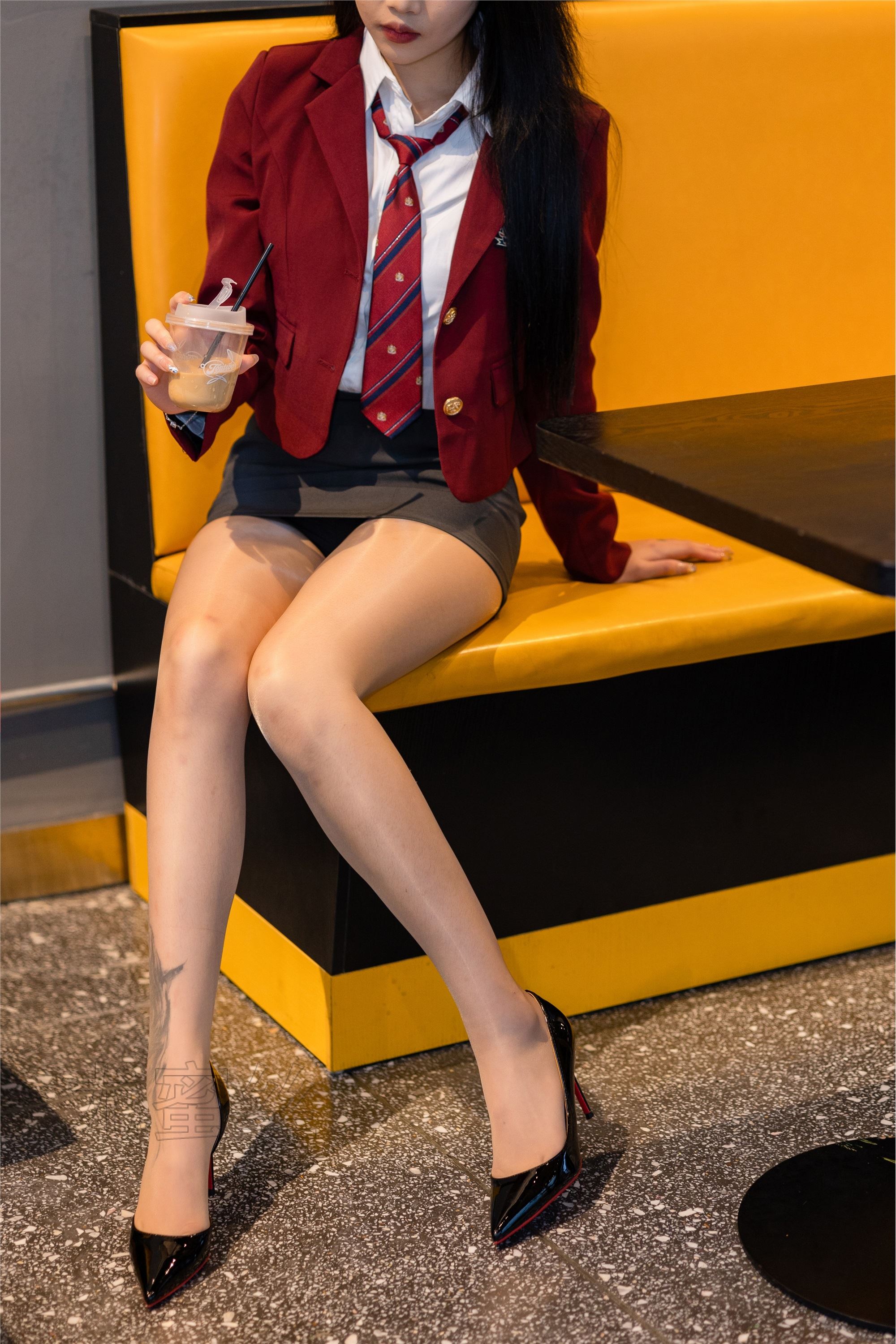 尤蜜丝 穿搭写真 No.130